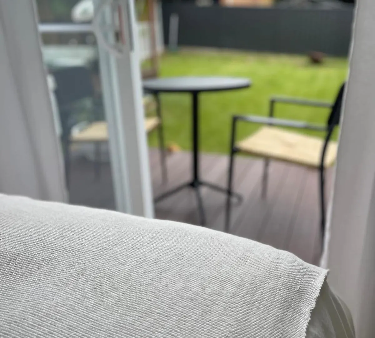 Luxe Tiny Home Near Cbd With Swimming Pool Brisbane